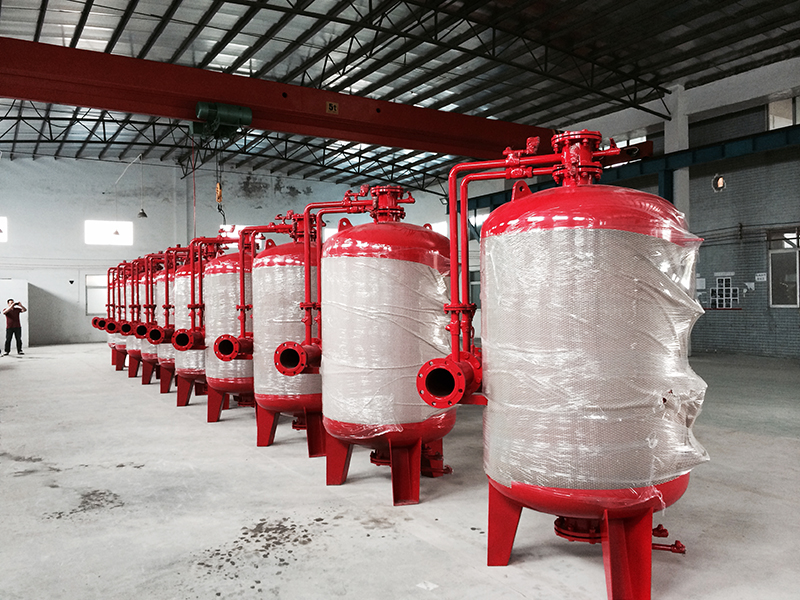 瑞港消防集研發(fā)、生產(chǎn)、銷售和服務(wù)一體專業(yè)從事現(xiàn)代工業(yè)消防自動(dòng)滅火產(chǎn)品制造的企業(yè)，是中國消防行業(yè)滅火產(chǎn)品種類較全的科技型企業(yè)。擁有氣體滅火，七氟丙烷氣體滅火，高壓細(xì)水霧滅火，泡沫滅火，廚房滅火等多個(gè)生產(chǎn)試驗(yàn)基地。